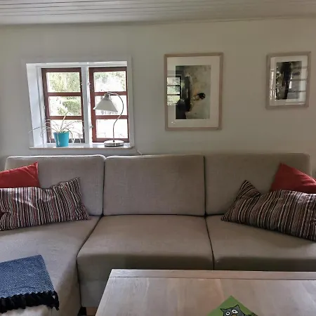 Historic Farmhouse In Beautiful Nature And Near The Coast Lejlighed *